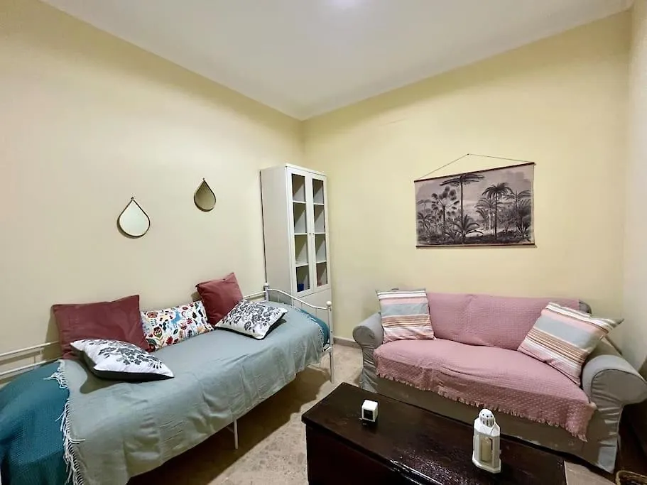 Appartement Apartamento J Costa 15- Alameda Hercules Sevilla Spanje